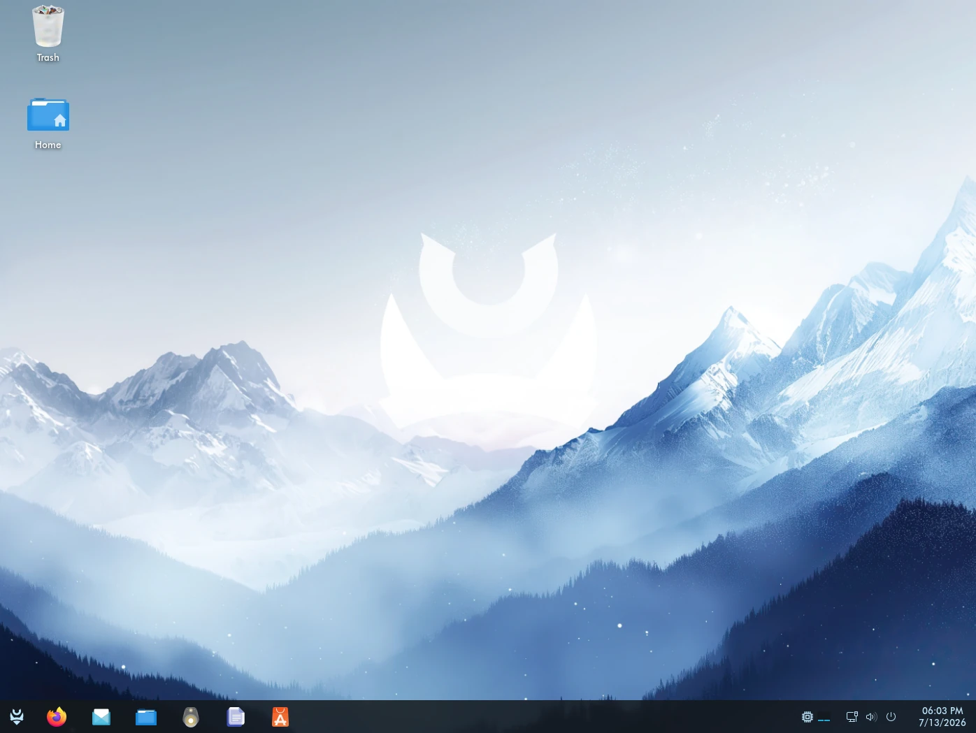The Cyclop OS desktop